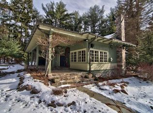 5155 Pocono Crest Rd, Pocono Pines, PA 18350