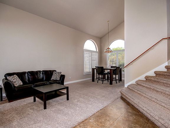 2nd image of 5227 W Tonopah Dr