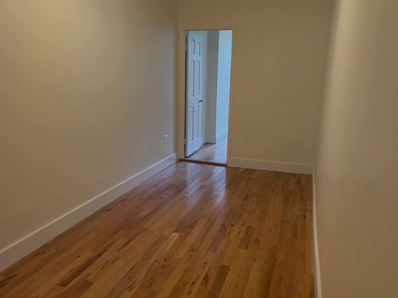 3rd image of 89 Verona St APT 1R
