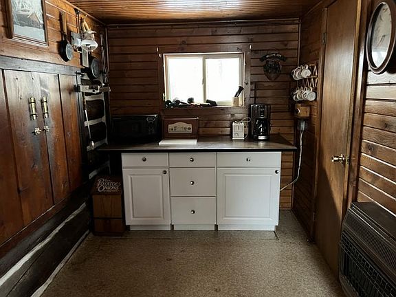 5th image of 4176 Townline Lake Rd