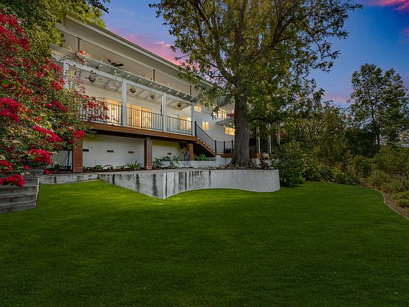 2nd image of 4781 Galendo St