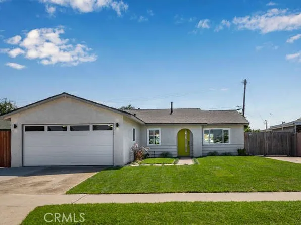 8962 Bishop Ave, Westminster, CA 92683