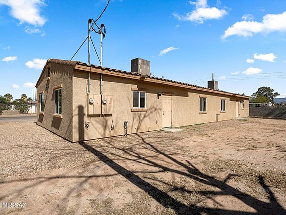 3rd image of 5405 Masterson Ave #2
