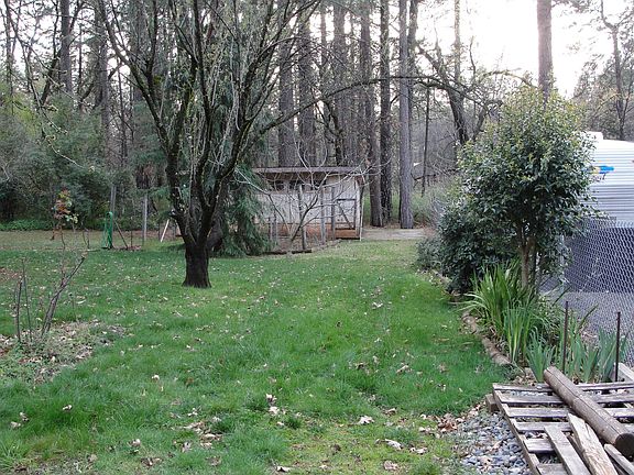 Back Yard facing Workshop