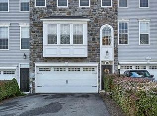 10323 Lantern Ln, Hagerstown, MD 21740