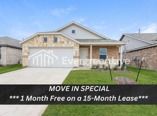 1629 Sparrow Hawk Rd, Forney, TX 75126