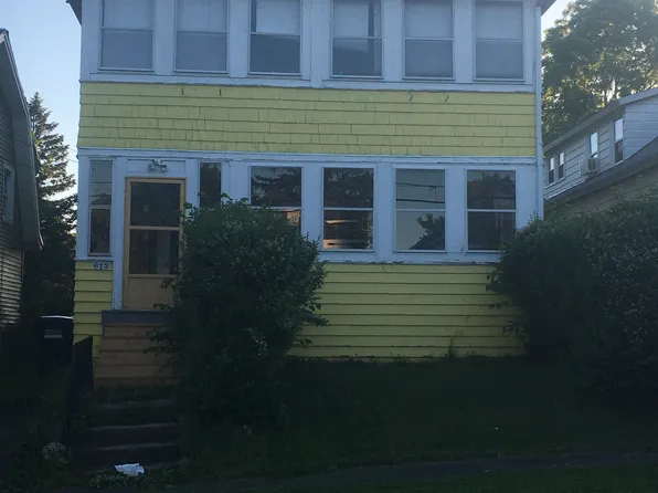 613 Helen St, Syracuse, NY 13203