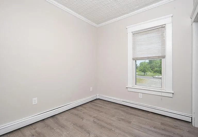 2433 Broadway #2 — Photo 19