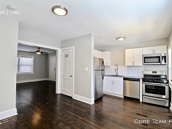 2nd image of 211 E 46th St #1B