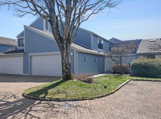 409 Harvest Cmns UNIT 409, Westport, CT 06880