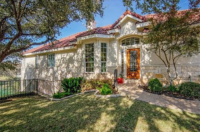 1st image of 329 The Hills Dr #11