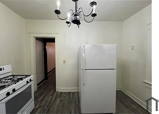114 Ridge Ave #116