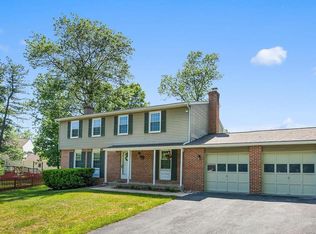 104 Deerwood Ct, Sterling, VA 20164