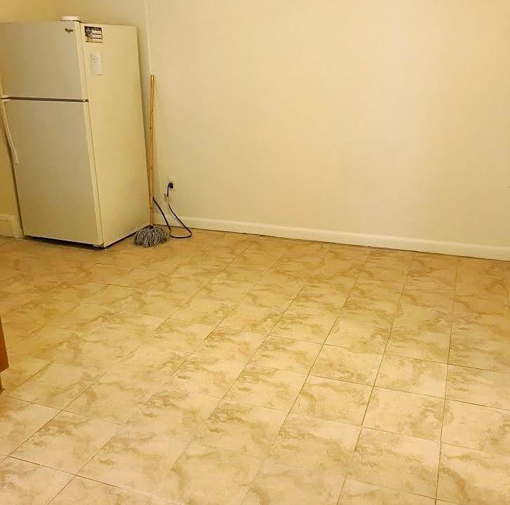 2nd image of 3089 34th St APT 2B