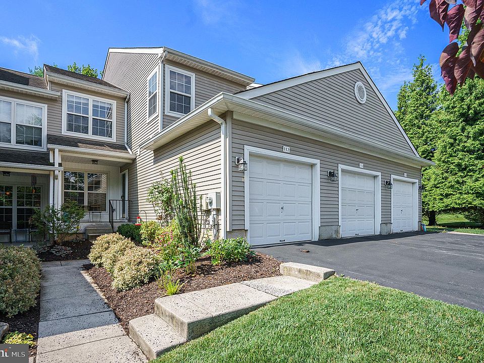 1st image of 112 Bellwood Ct #3703