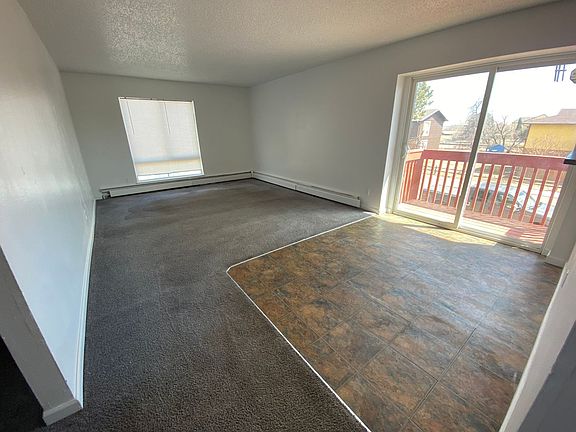 2nd image of 4240 Loomis Ave APT 3