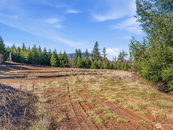 3rd image of 22310 NE Dole Valley Road