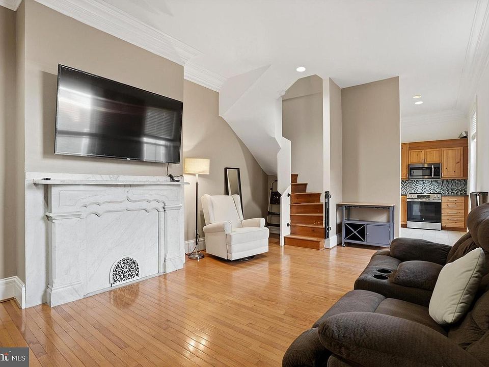 1713 Green St APT 5, Philadelphia, PA 19130 | MLS #PAPH2600060