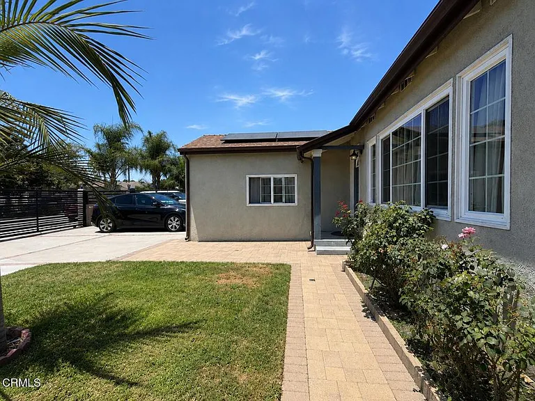 7330 Satsuma Ave — Photo 8