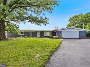 98 Church Rd, Titusville, NJ 08560