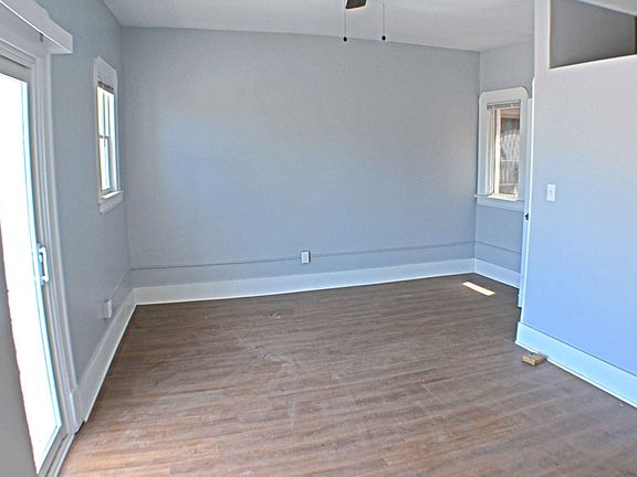 5th image of 12405 Detroit Ave #20