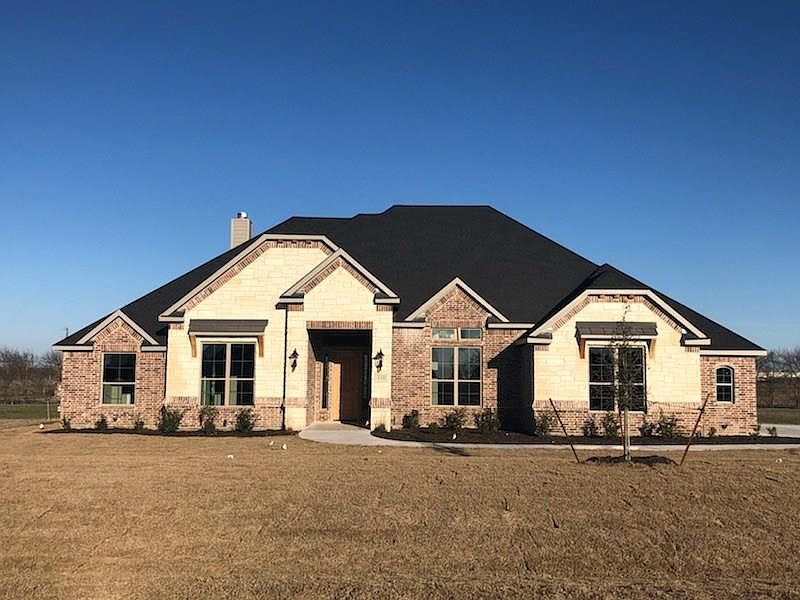 1st image of 113 Vail Ln
