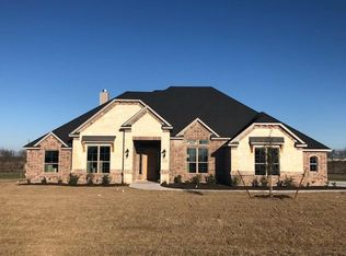 113 Vail Ln, Waxahachie, TX 75167