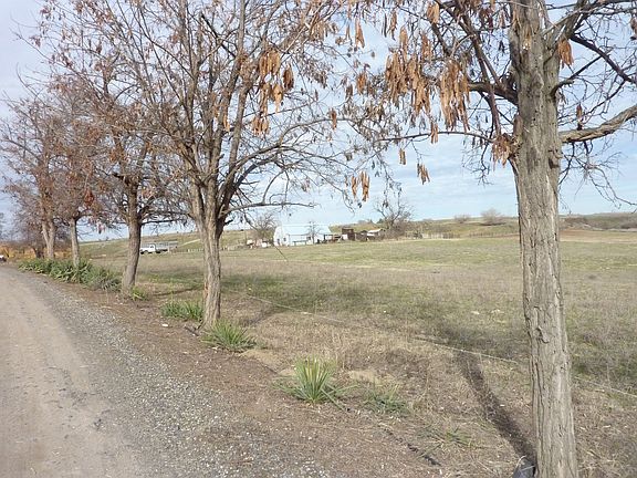 4th image of 80408 W. Old Inland Empire Hwy.
