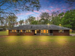 1699 Oak Hill Rd, Covington, GA 30016