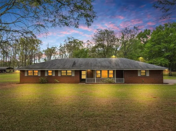 1699 Oak Hill Rd, Covington, GA 30016