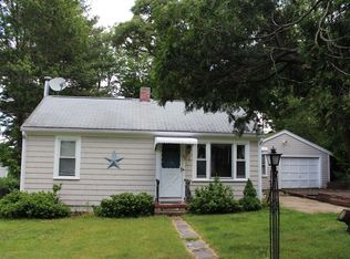 32 Coleman St, Abington, MA 02351