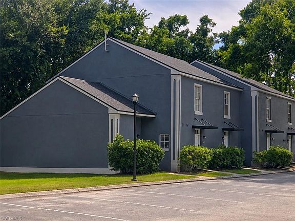 3rd image of 4426 Saint Georges Ct