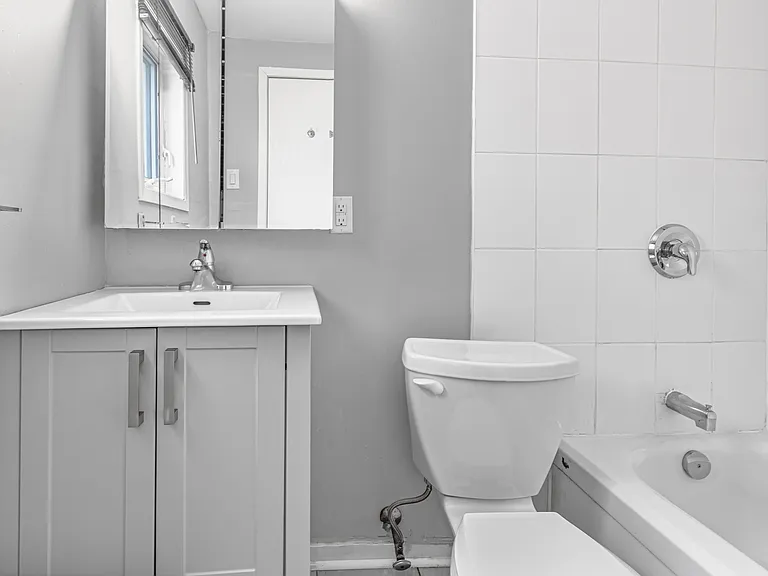 50 Bruyere St #5 — Photo 16