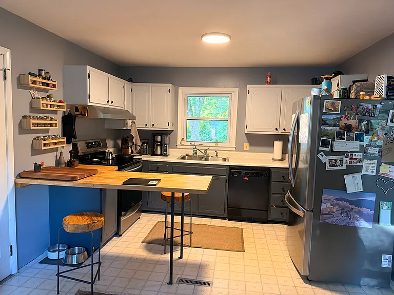 315 Foxcroft Dr — Photo 9