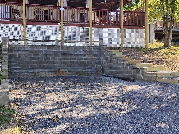 2nd image of 39 & 40 Hot Dog Rd