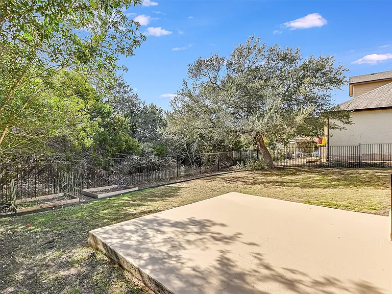 4705 Pyrenees Pass — Photo 18