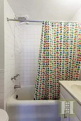 Rented by Halstead Real Estate | media 29