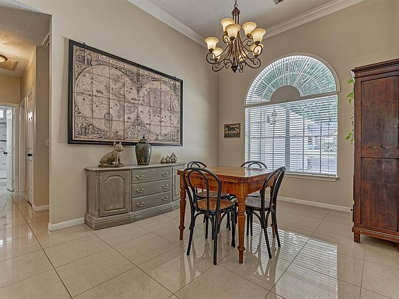 5th image of 145 Park Way