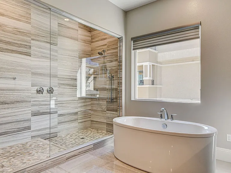 9133 Las Manaitas Ave #302 — Photo 26
