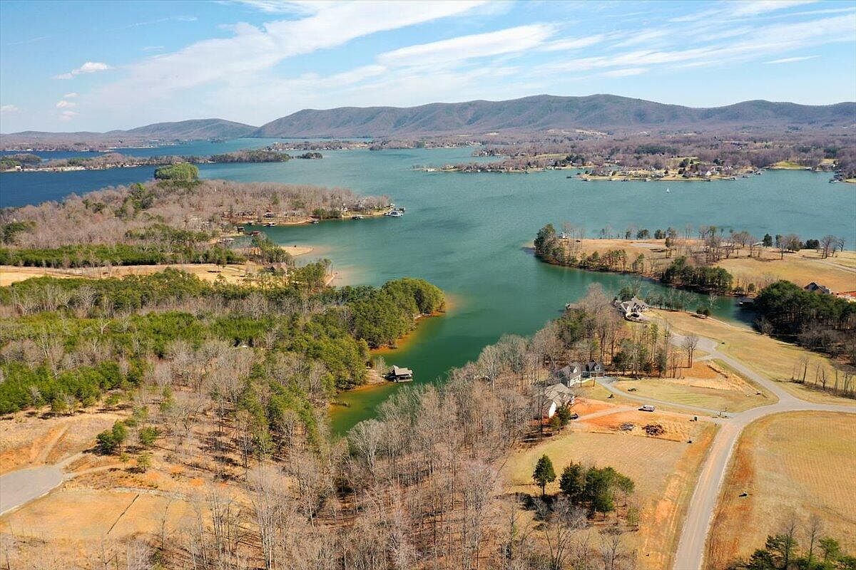 91 Congressional Way, Union Hall, VA 24176 MLS 899815 Zillow