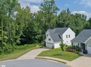 112 Henley Ct, Easley, SC 29642
