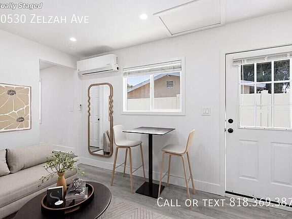 2nd image of 10530 Zelzah Ave
