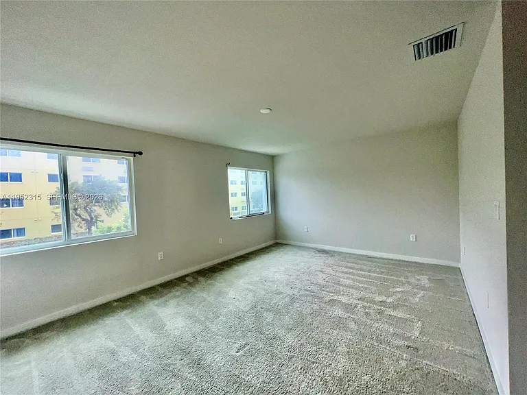1045 NW 4th Ter #1045 — Photo 16