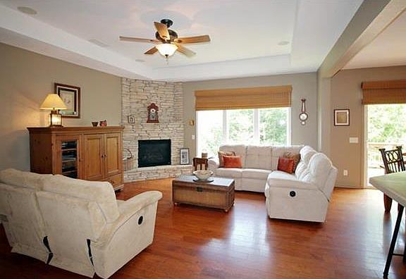 4th image of 8327 Primrose St