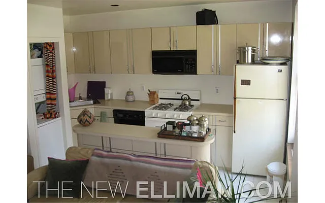 Rented by Douglas Elliman | media 31