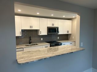 20 E Collingswood Ave APT B, Oaklyn, NJ 08107