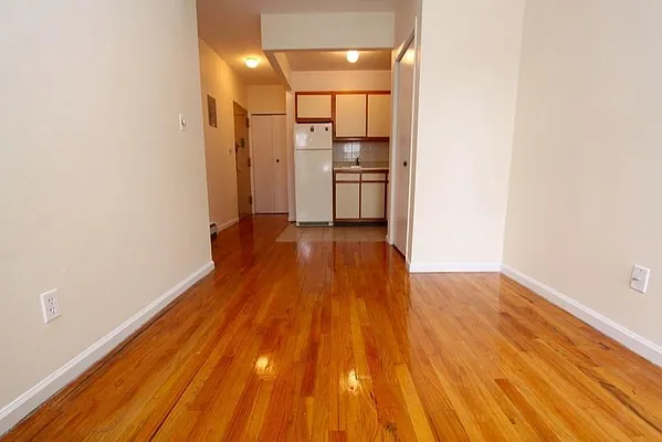 Rented by J Misrahi Realty Corp | media 7