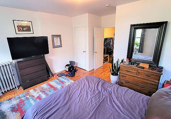 4th image of 416 2nd St APT 3L