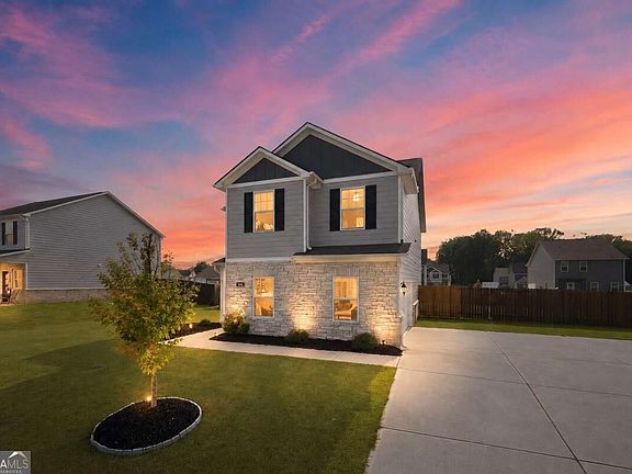 2nd image of 575 Meadows Farm Dr