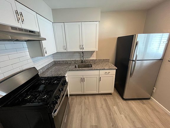 4th image of 851 S 17th St #A